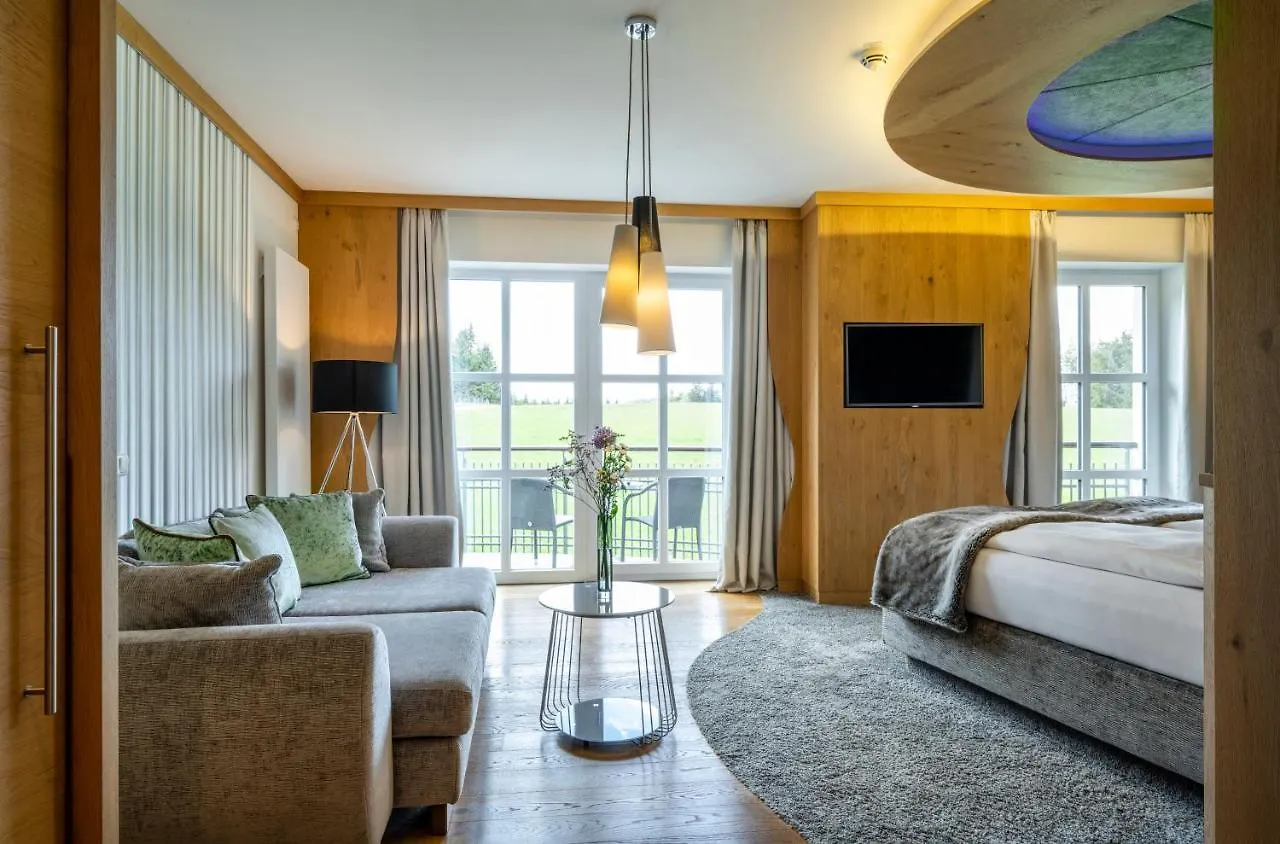 Wellness & Naturresort Reischlhof Wegscheid 4*,