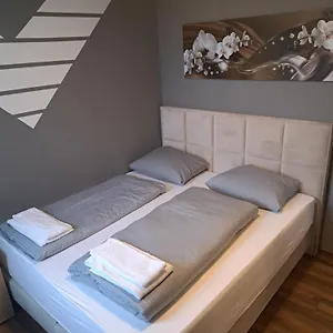 A8 Lukas Bei Blue Hotel Augsburg